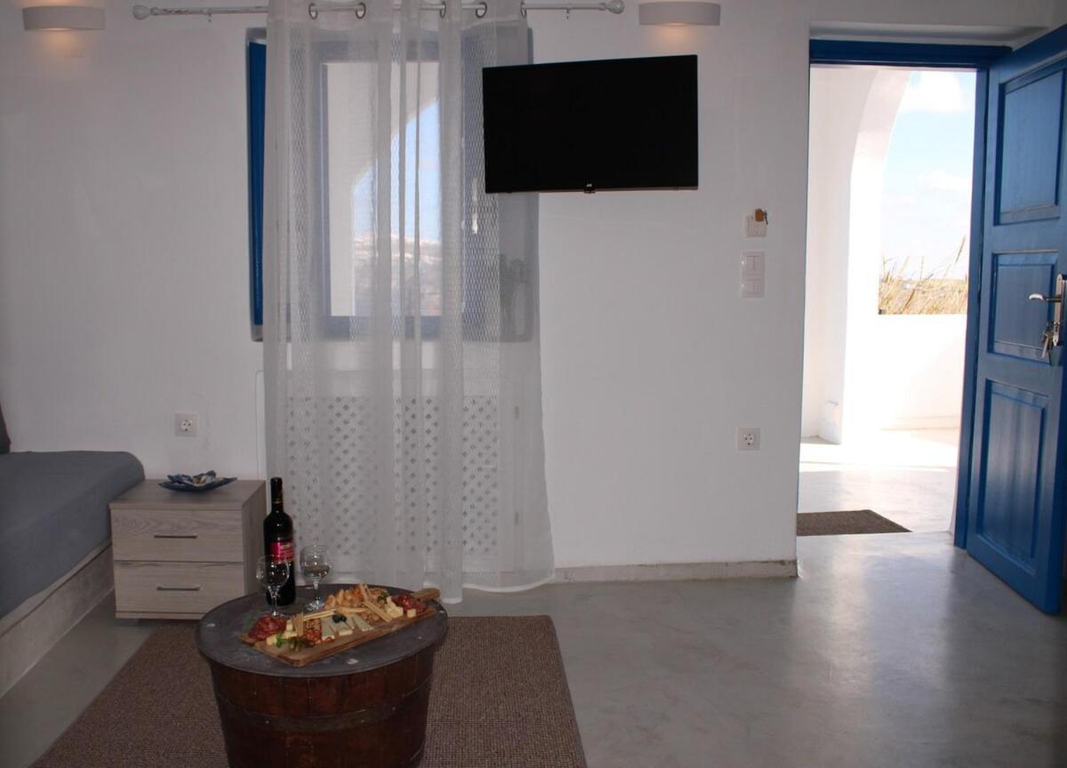 Villa Solasta #1 With Jacuzzi In Santorini Akrotírion Exterior foto